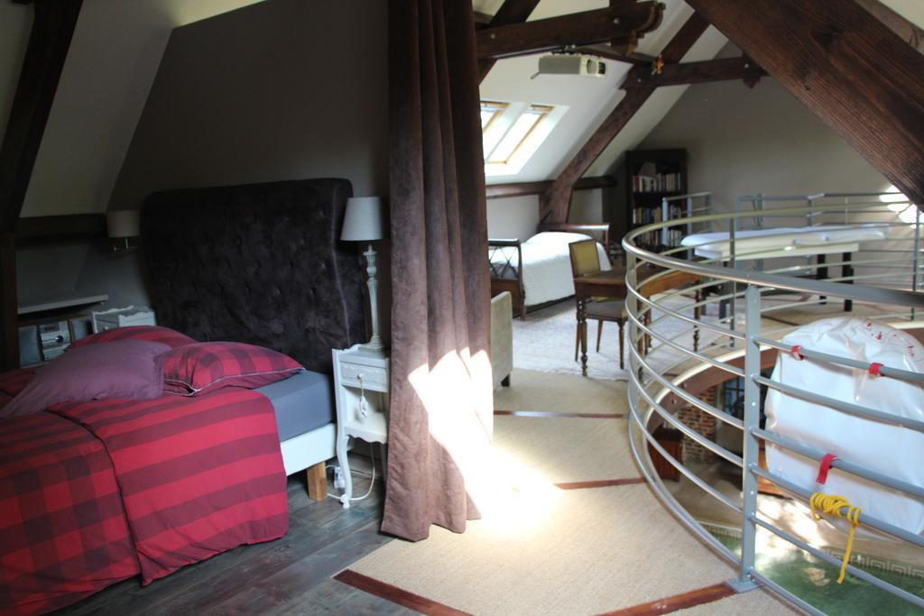 Hotel Les Jardins Carnot Compiègne Zimmer foto